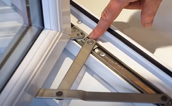 رگلاژ پنجره در تهران